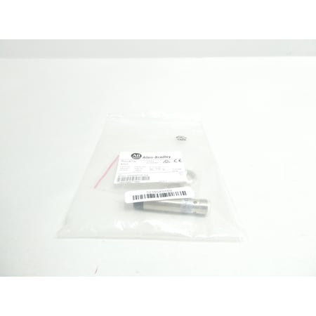 Allen Bradley INDUCTIVE SER E 10-30V-DC PROXIMITY SENSOR 872C-DH4NP12-D4